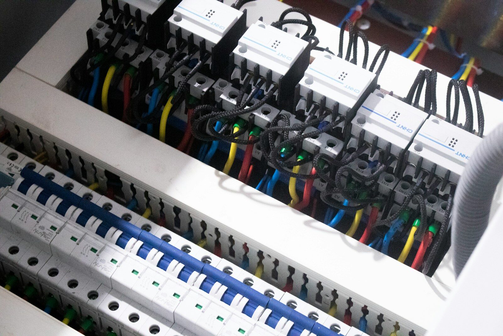 Emergência elétrica à noite: o que fazer com segurança
